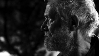 'Fome', de Cristiano Burlan